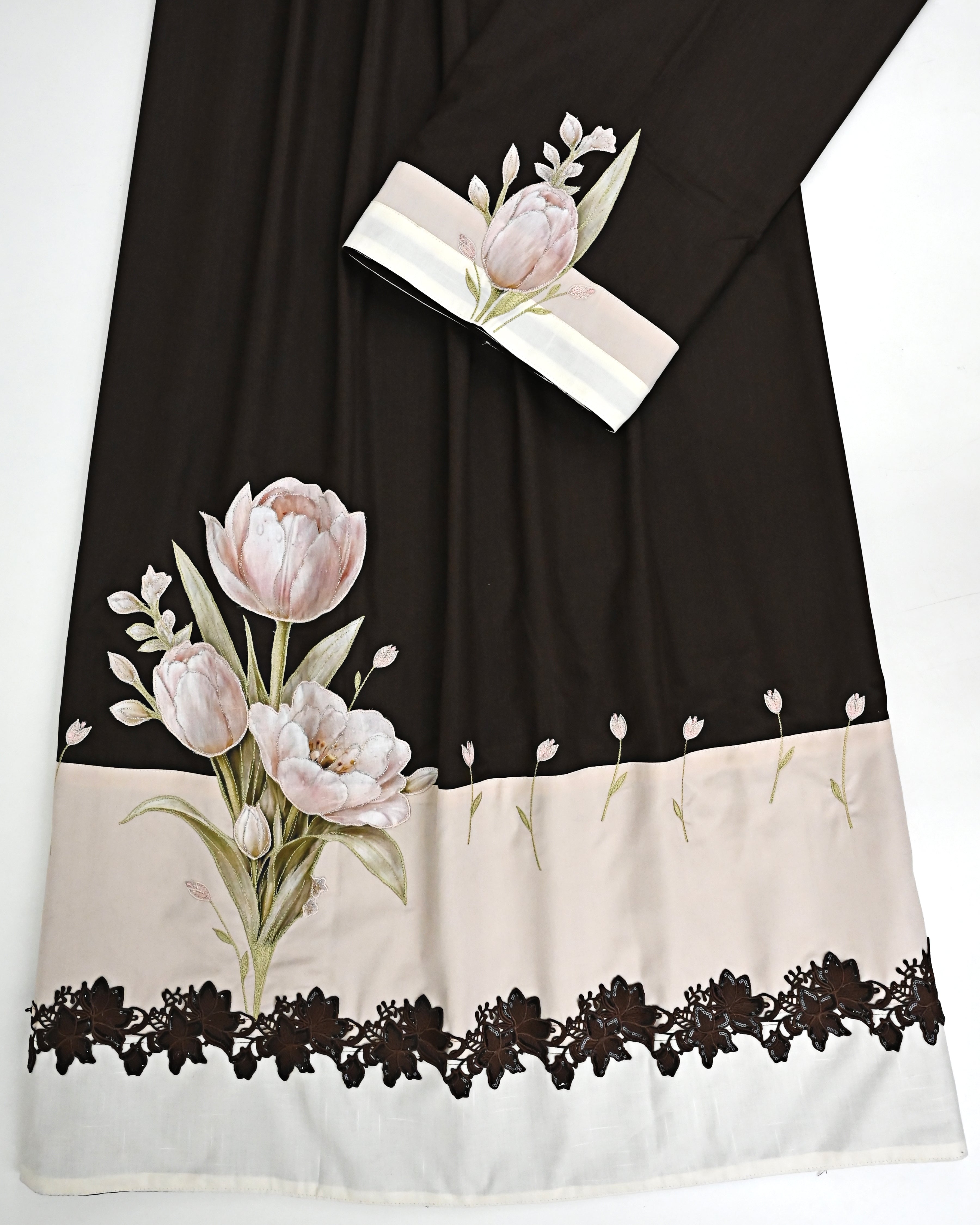 Dark Chocolate Brown Rida With Smart Light Beige White Panel Dark Lace & & Floral Applique