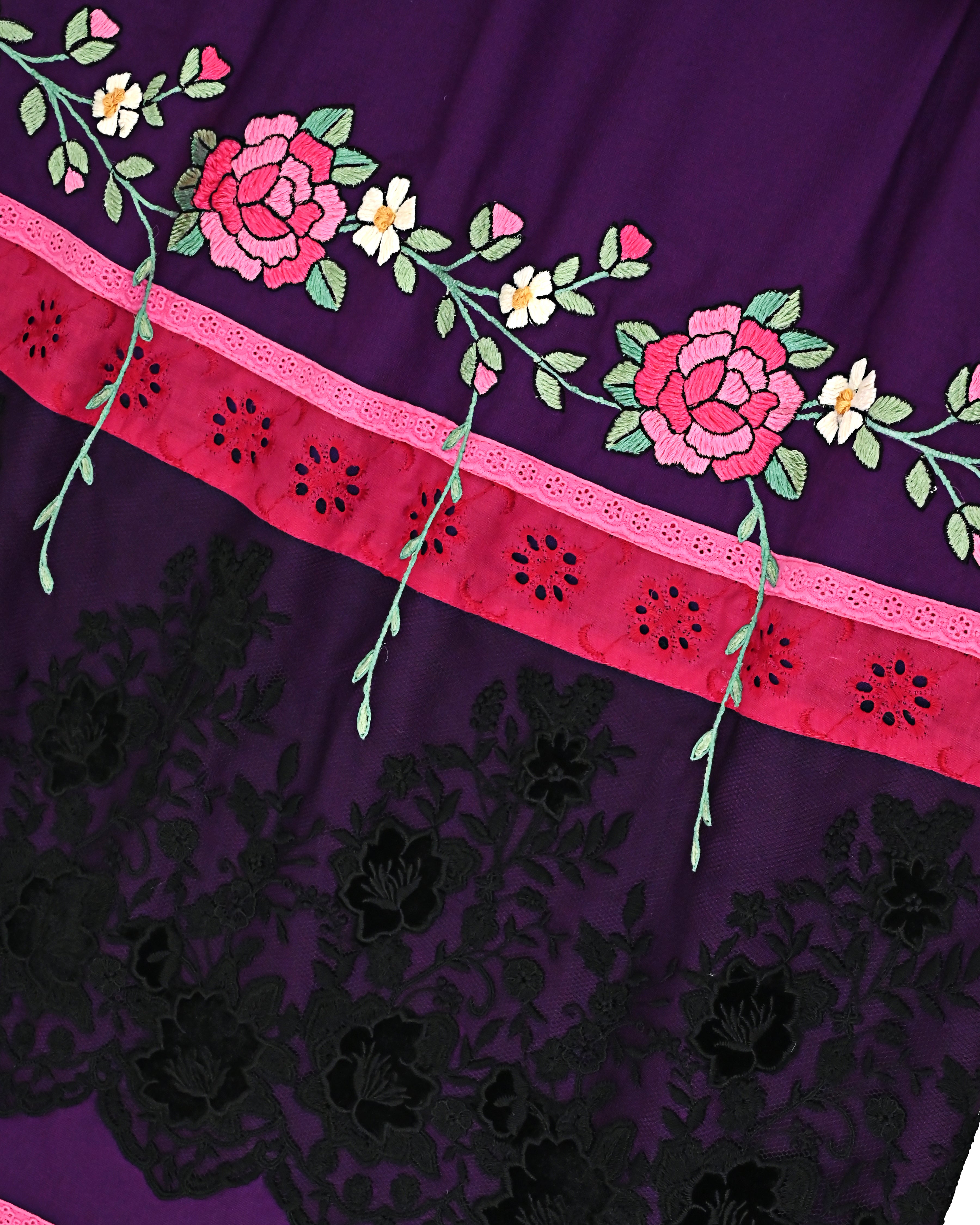 Indigo Purple Rida With Smart Black Lacing Rani Hakoba Lace & All Over Floral Work