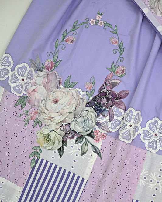 Lilac Rida With Smart Box Pattern & Floral Applique Work Floral Lace
