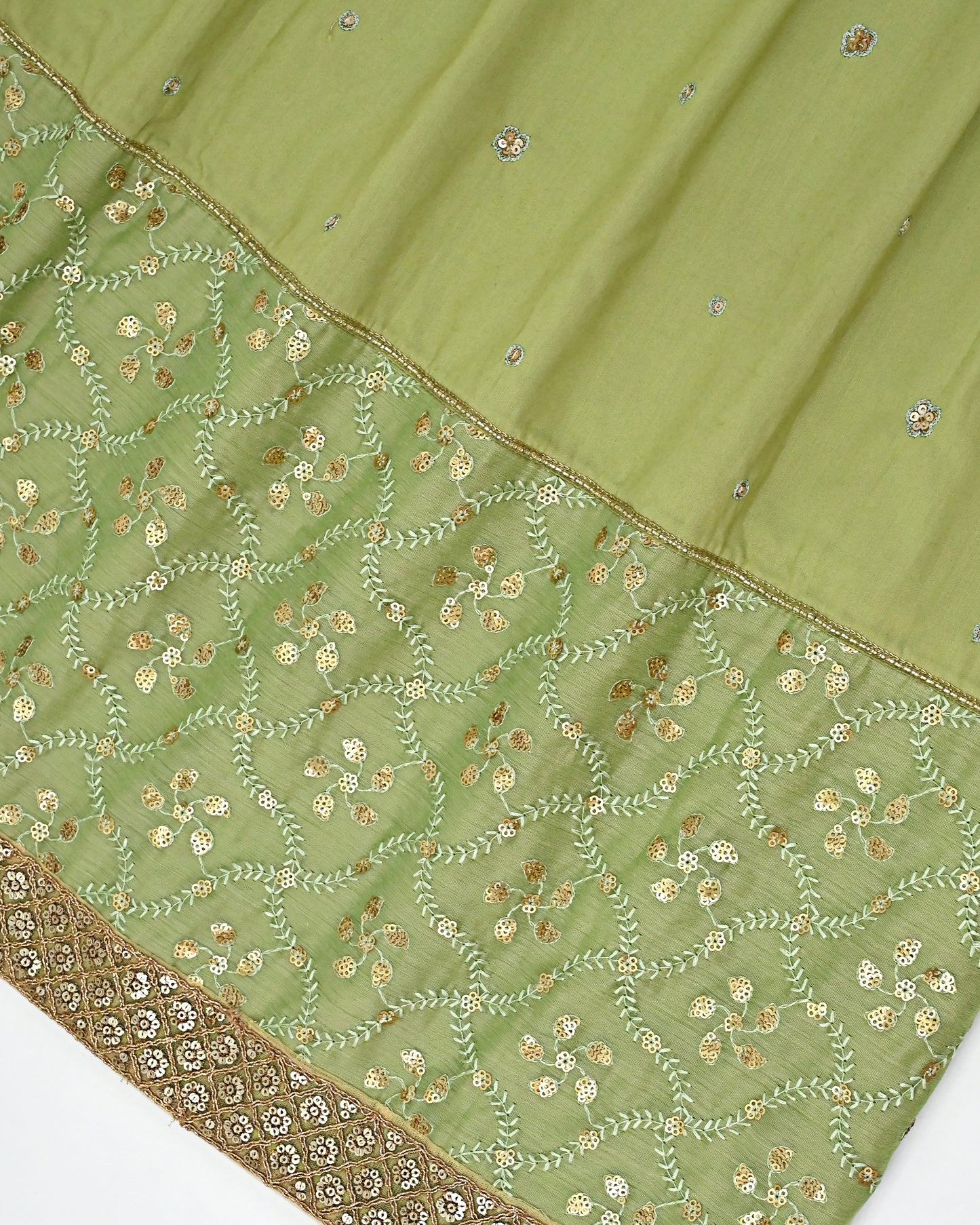 Mehndi Green Rida With Golden Tiki Panel Golden Lace & All Over Floral Booties