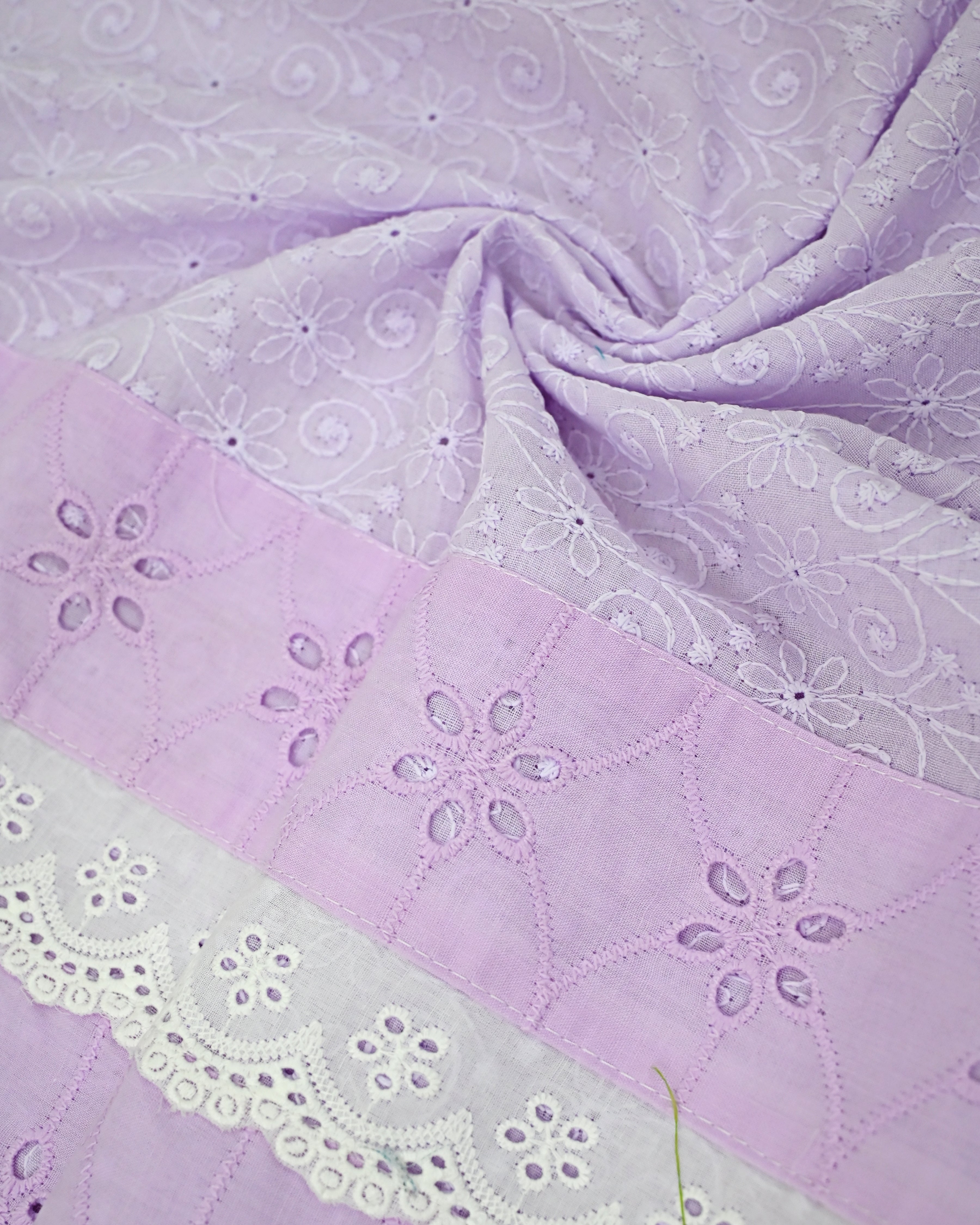 Lavender Hakoba Rida With Smart Hakoba Lace & Floral Painting