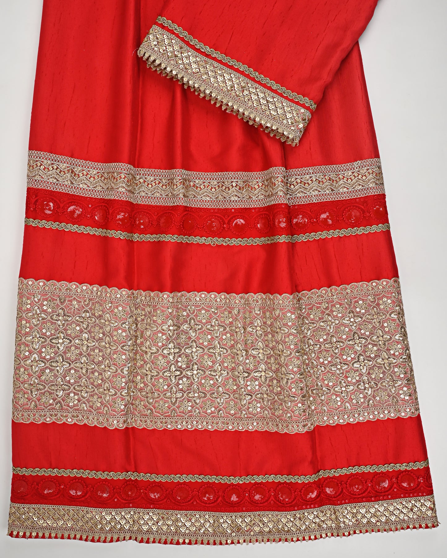 Blood Red Rida With Heavy Golden Panel & Golden Lacing