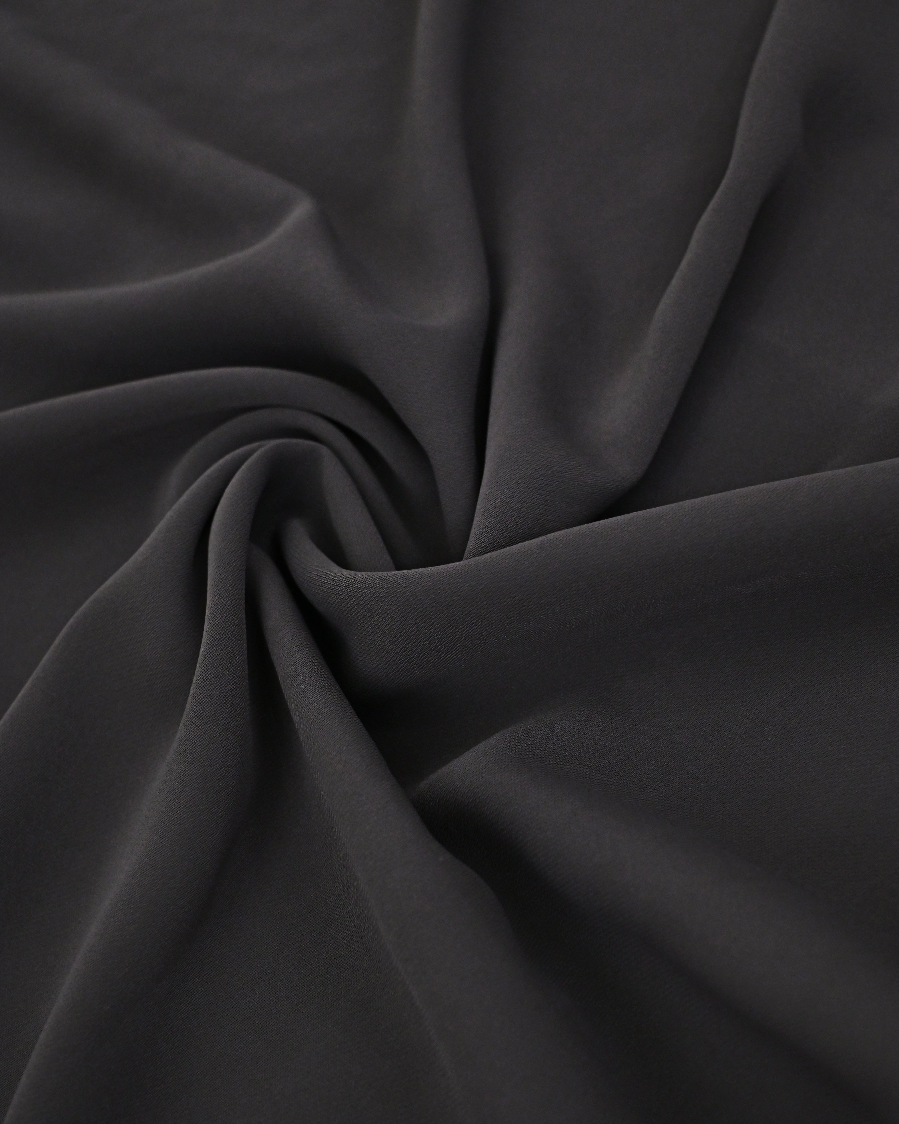 Black Abaya Rida With Floral Lacing & White Abaya Panel