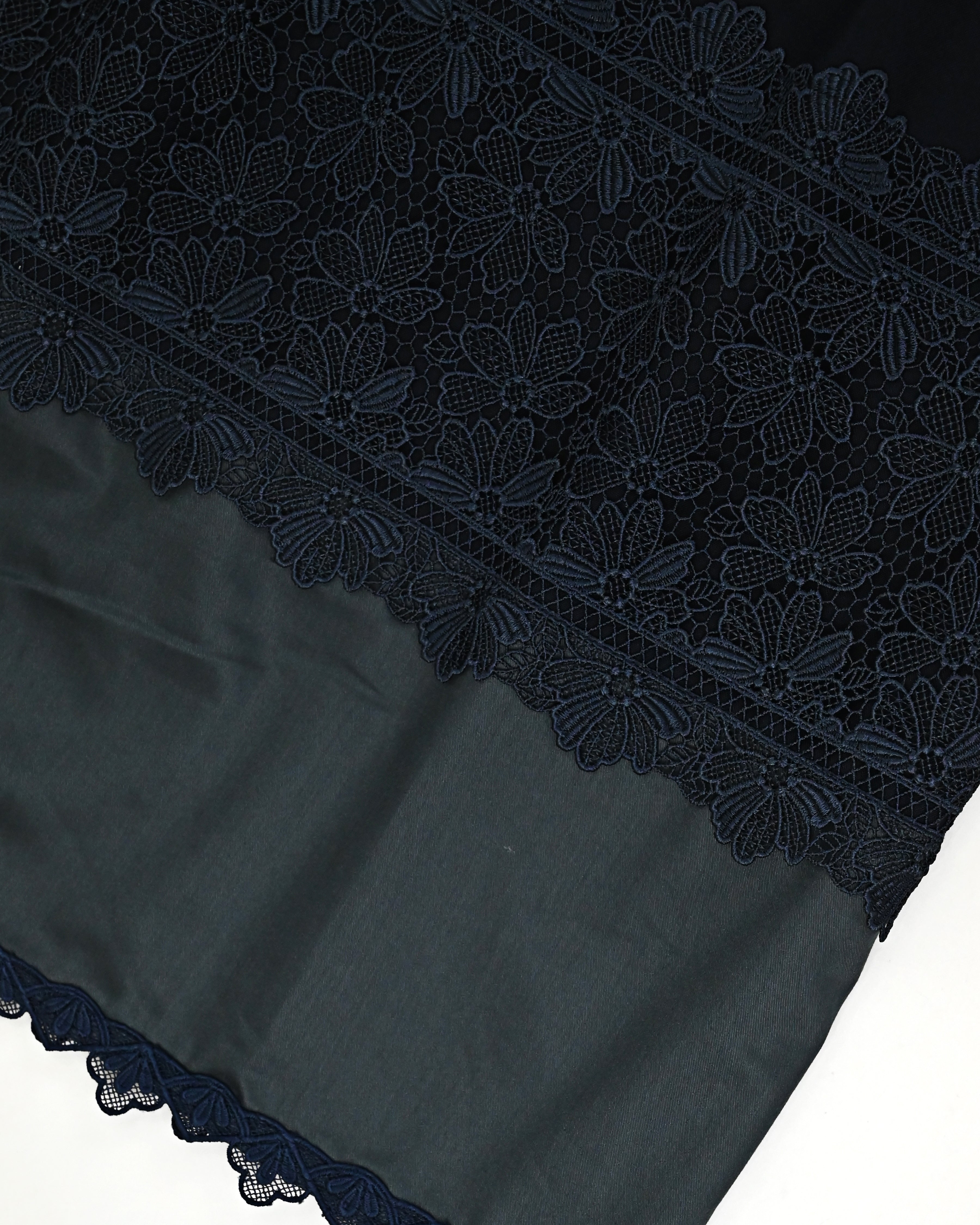 Midnight Black Rida With Dark Lacing Panel & Smart Floral Applique With Embroidery
