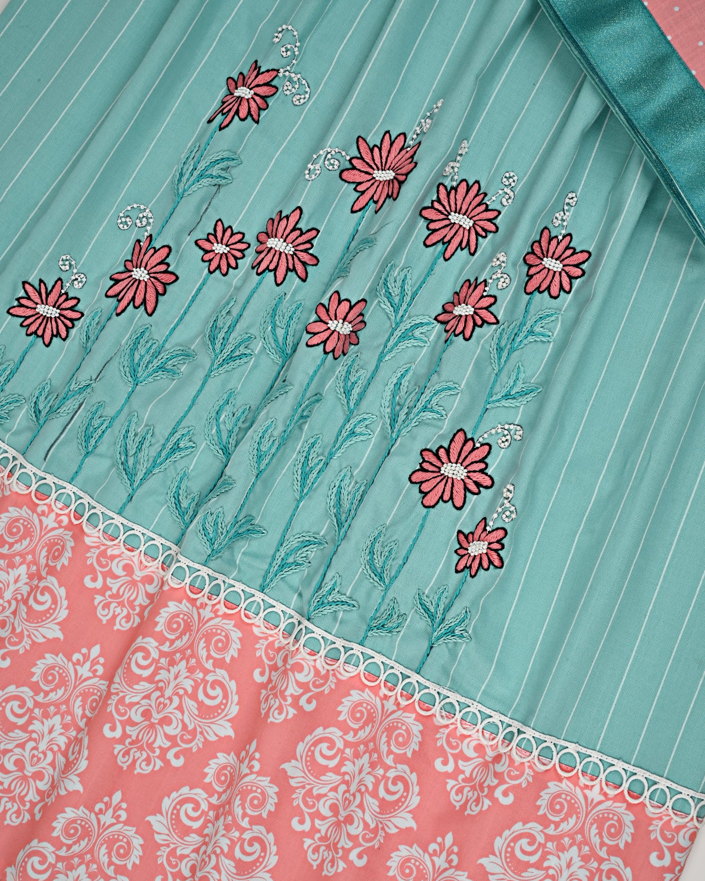 Sea Foam Green Rida With Smart Printed Panel Lace & Floral Work
