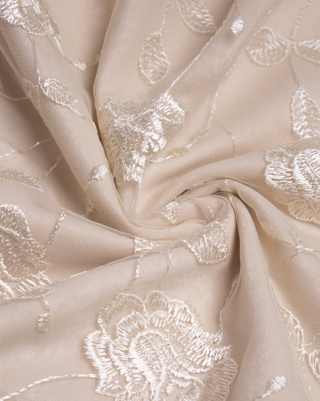 Cream Base Rida With Heavy Net Peice & Smart Lace